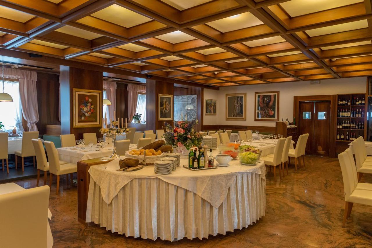 Hotel Alla Posta - Famiglia Pra Dal 1866 A Caprile Alleghe Exterior foto